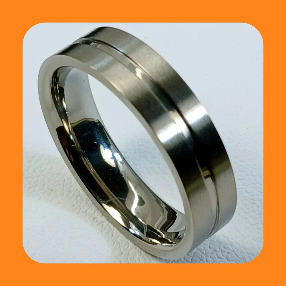 Vintage Titanium 6mm Grooved Band‎ Ring Size 11 New Old Stock Y2K Silver Grey